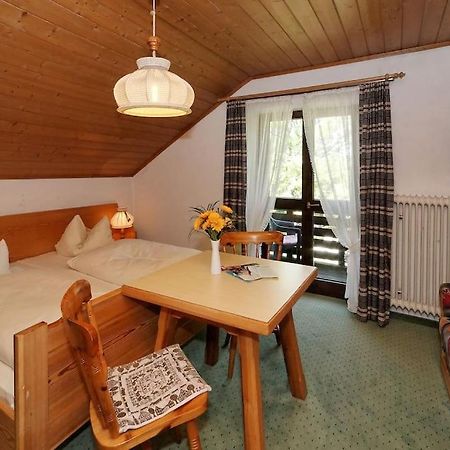 Haus Jupp Hotel Zandt Bagian luar foto