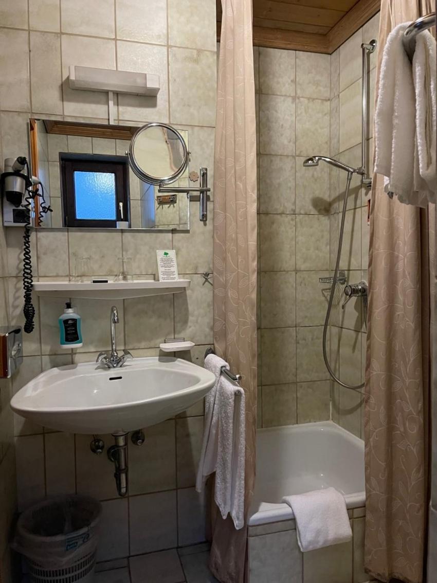 Haus Jupp Hotel Zandt Bagian luar foto